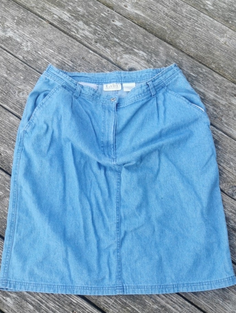 Vintage 90s TABI Talbots Cottagecore Denim Midi Pleated Skirt. Size 16